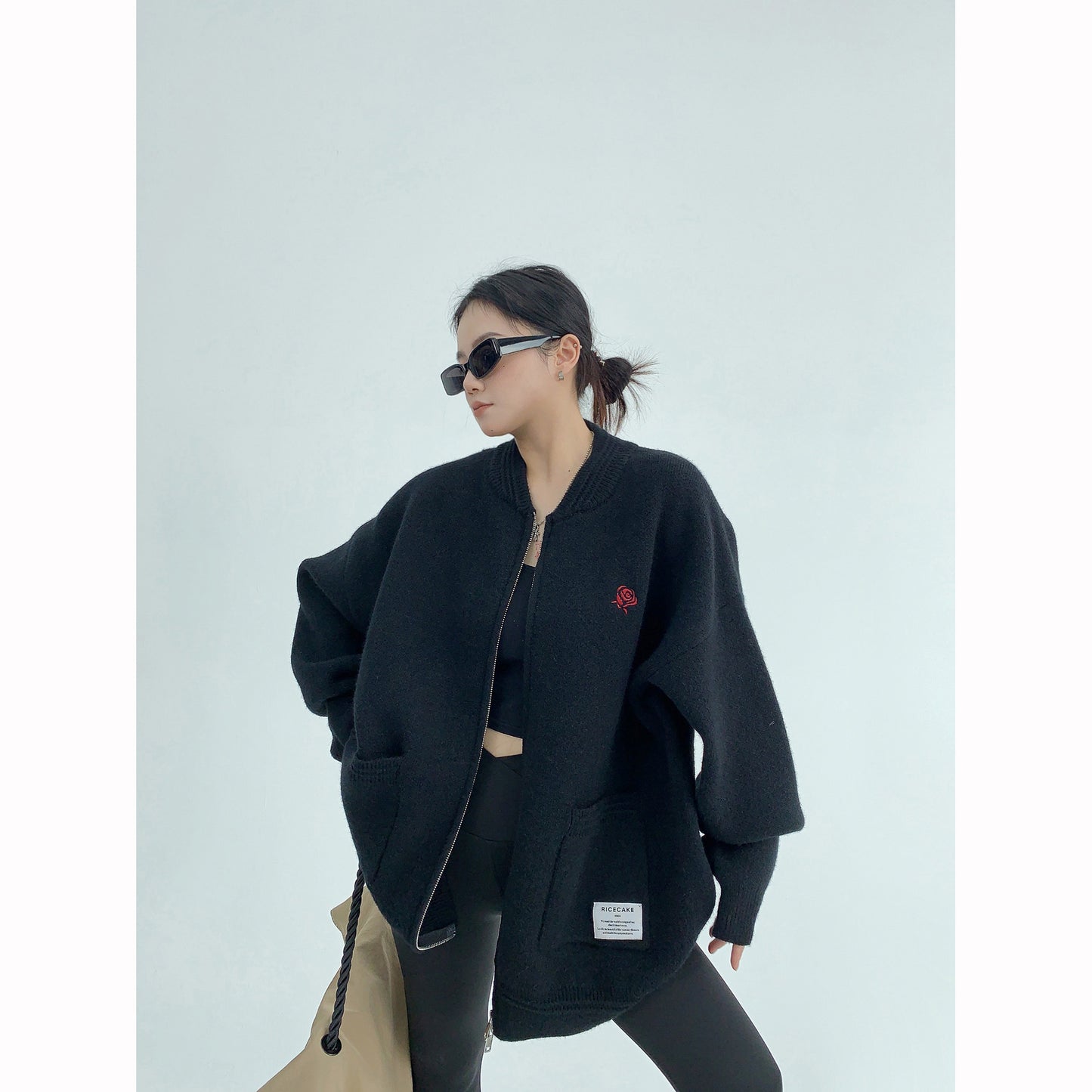 重厚刺繍ニットカーディガン(オーバーサイズ)(AVN053)