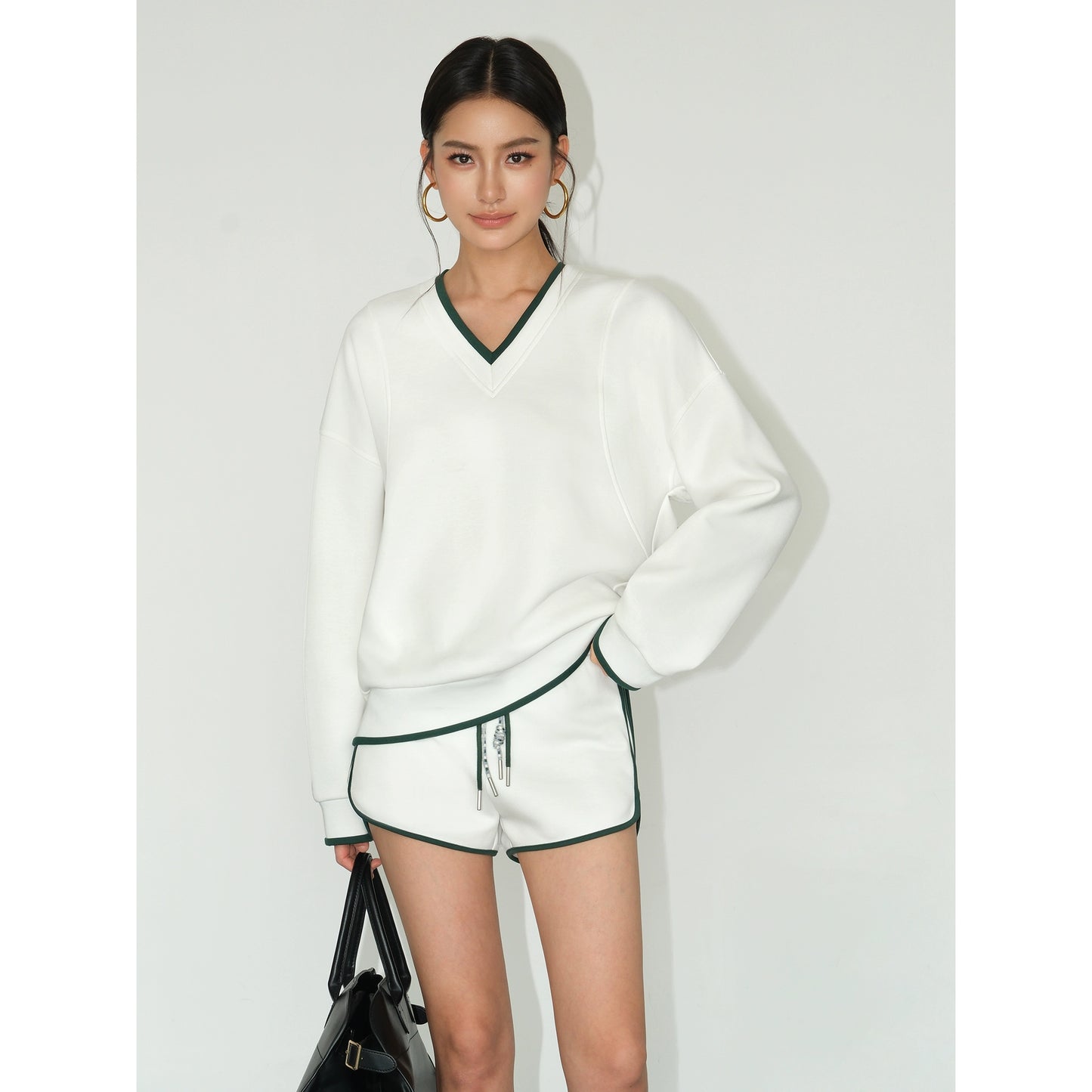 Vネックカラートリムスウェット(CZ363)