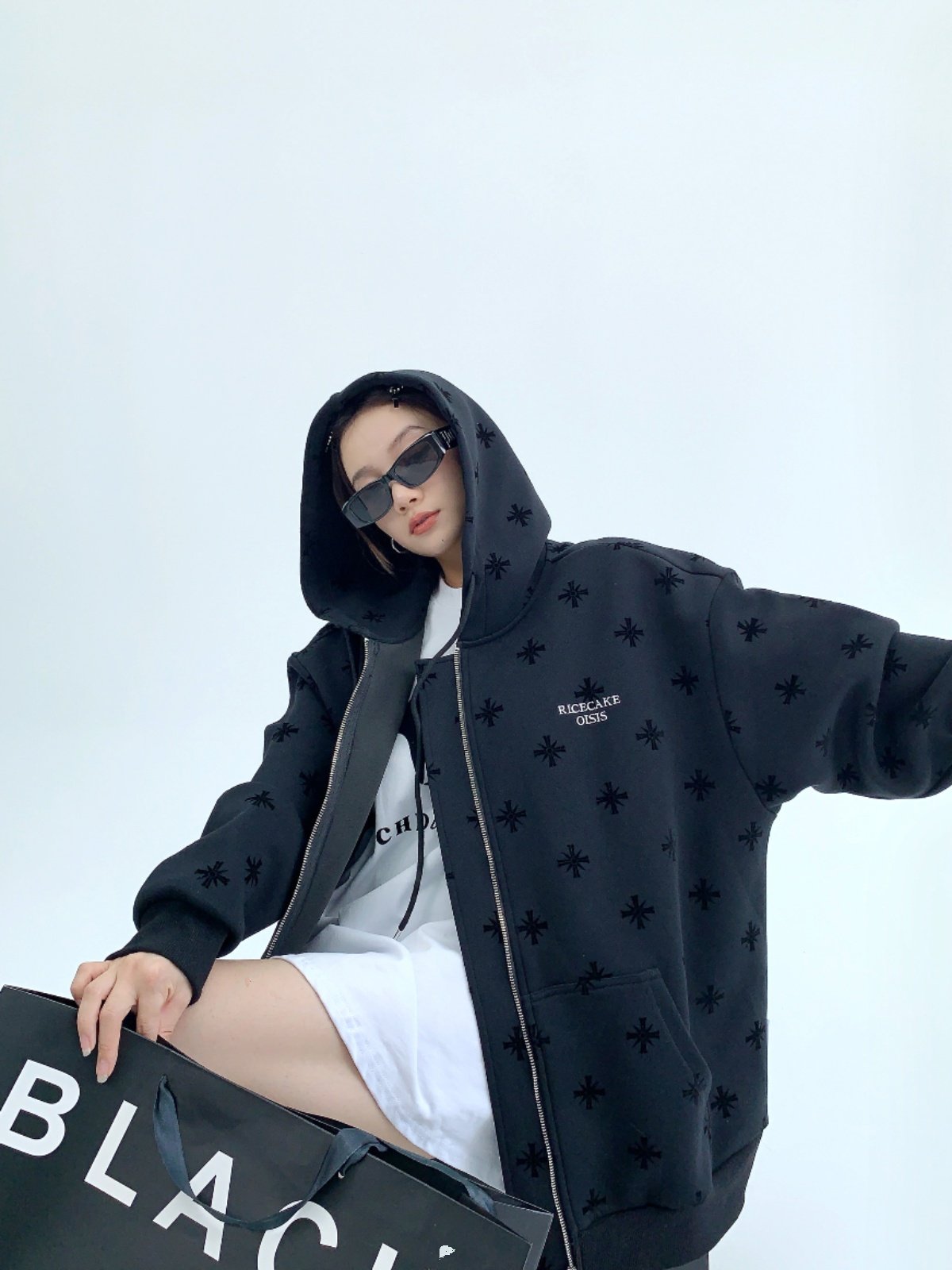 総柄フロッキープリント 裏起毛 オーバーサイズ フーディジャケット（AVN062）