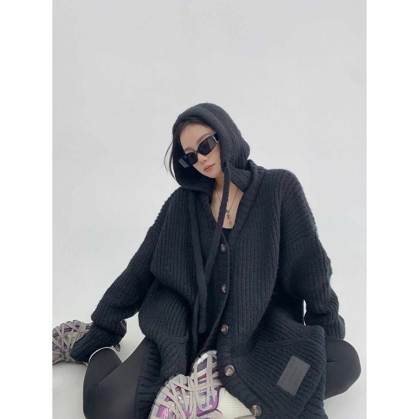 重工粗編み 加厚 フード付き ニットカーディガン（AVN071）