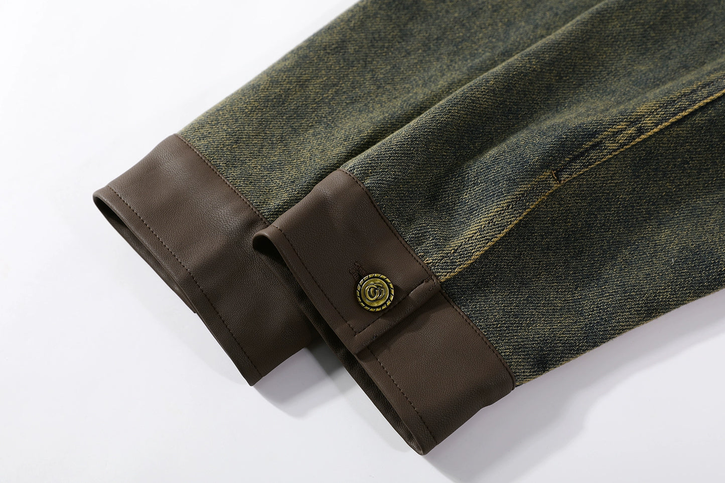 レトロデニムショートジャケット｜レザーパッチ切替アウター(CZ356)