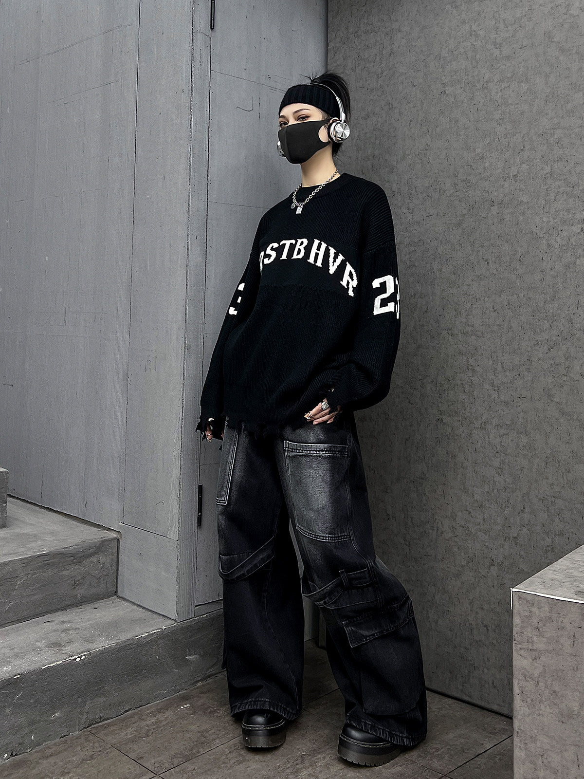 クール×ストリート（ニットトップス＋ワイドデニム）（AVN001）