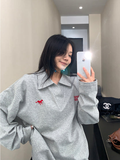 美式Vネック 刺繍入り コットン長袖Tシャツ（オーバーサイズ）（AVN072）