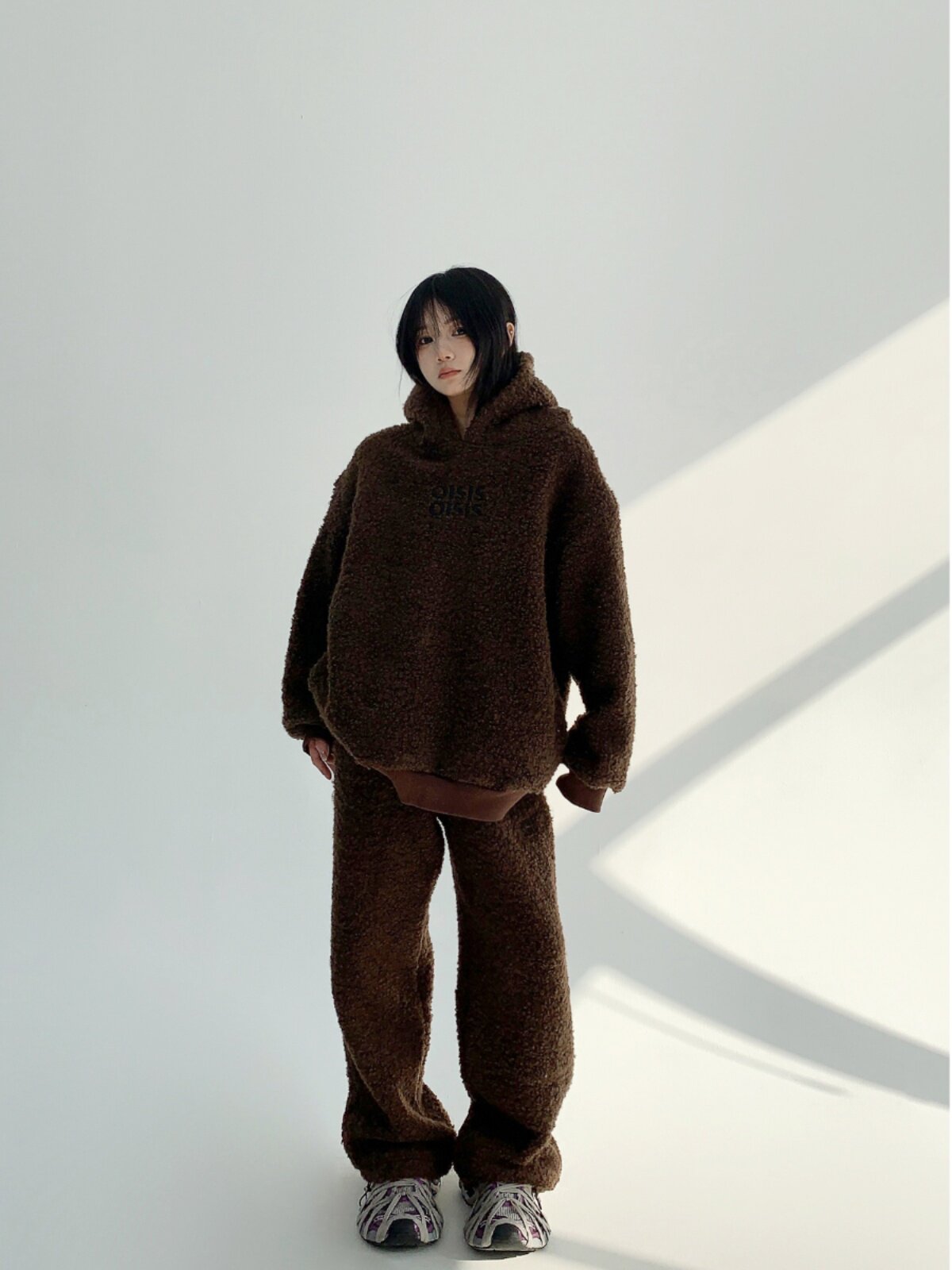 加厚ボア裏地 オーバーサイズ 刺繍フーディー・ストレートパンツ 別売り（AVN043）