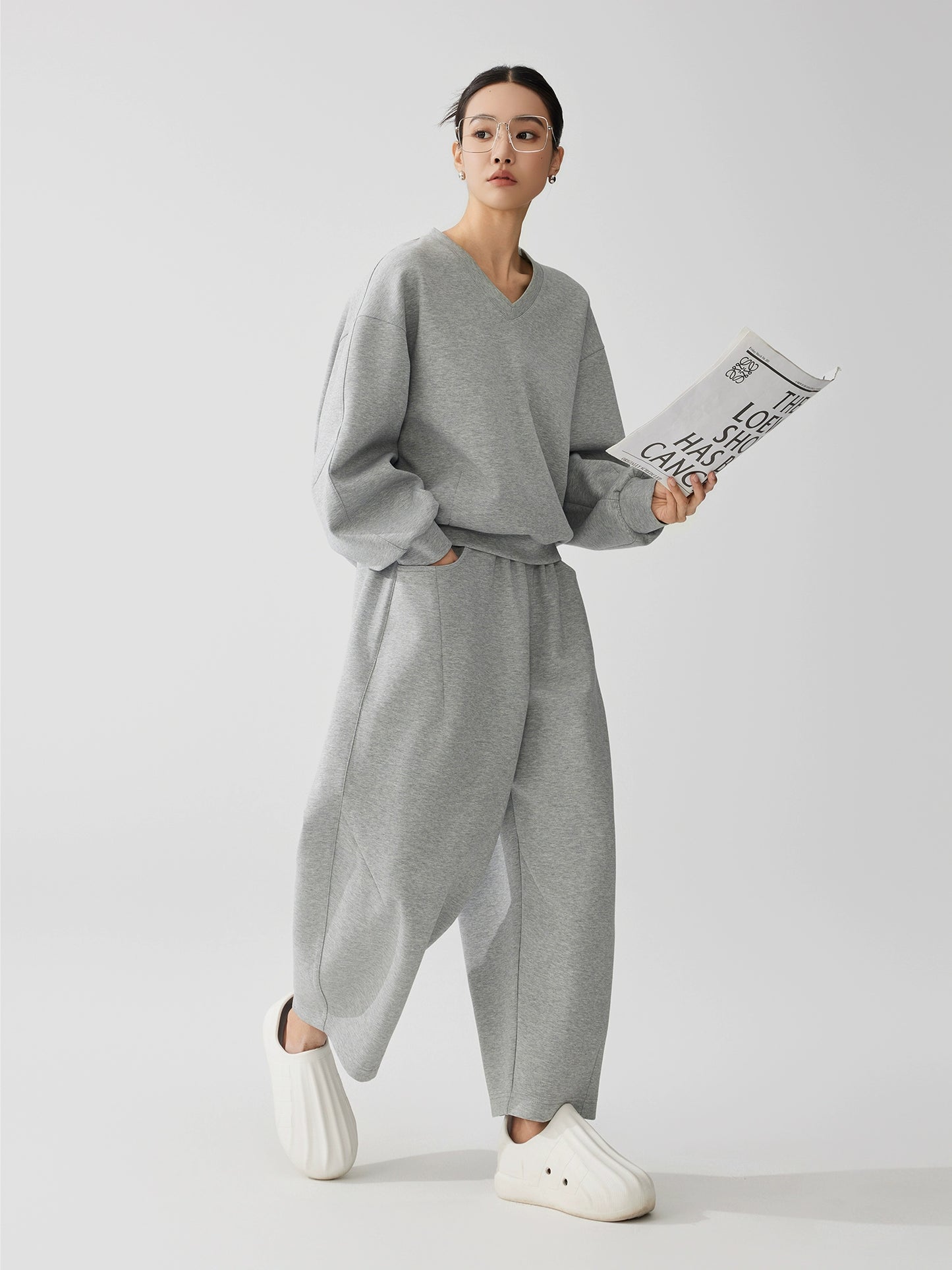 Vネックスウェット/ワイドパンツ/ルーズフィット(HU592)