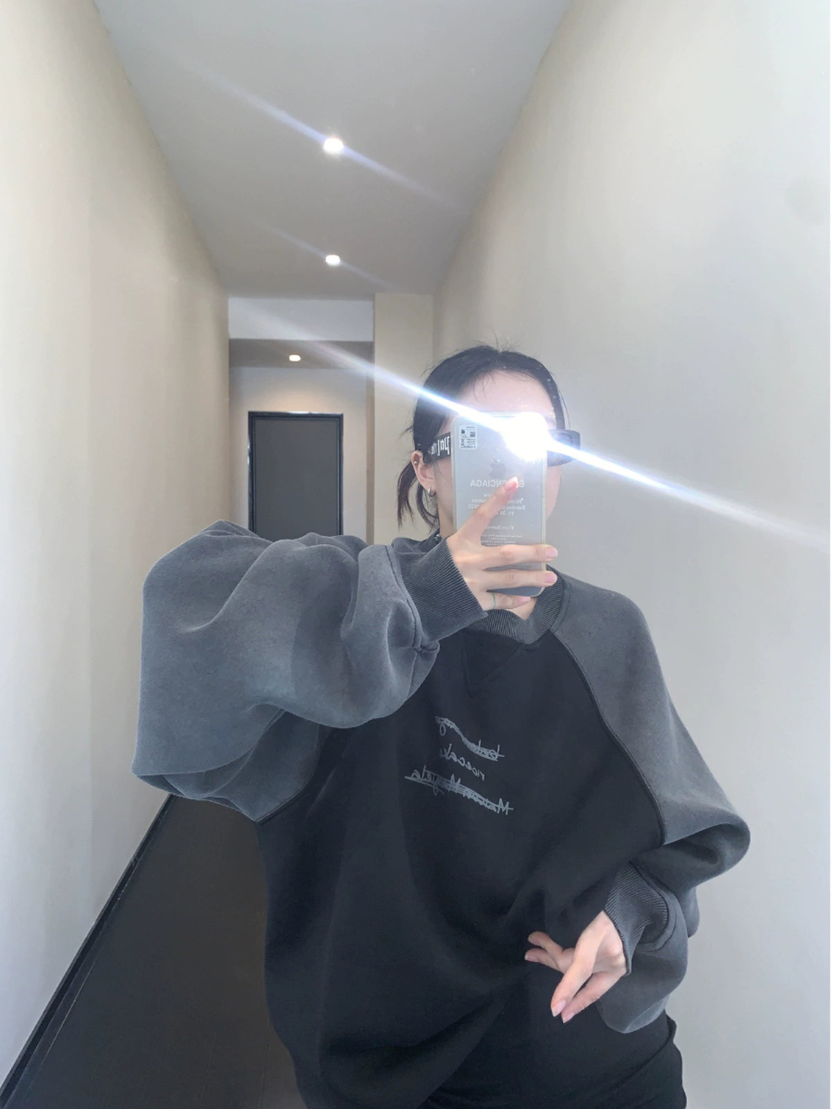 ヴィンテージ裏起毛スウェット｜冬のストリートスタイル(HU077)