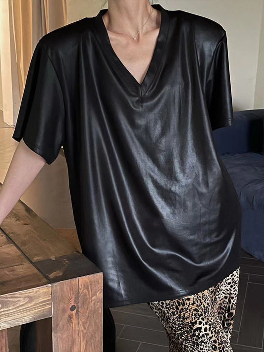 MVネック垂れ艶ショルダーパッド半袖Tシャツ（AVN020）