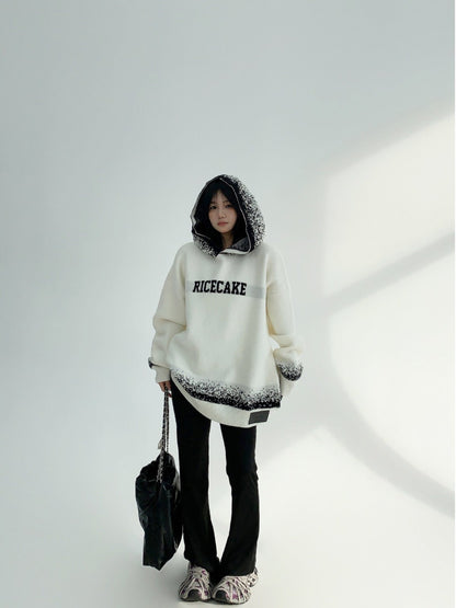 AVYN 慵懒ムード 高級感オーバーサイズ フード付きニットプルオーバー（AVN045）