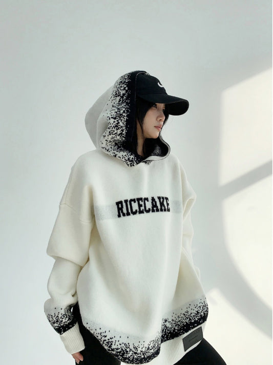 AVYN 慵懒ムード 高級感オーバーサイズ フード付きニットプルオーバー（AVN045）