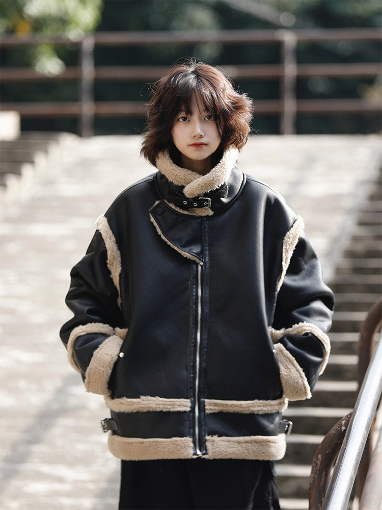 冬を贅沢に包むヴィンテージ羊羔ムートンジャケット（MF280）