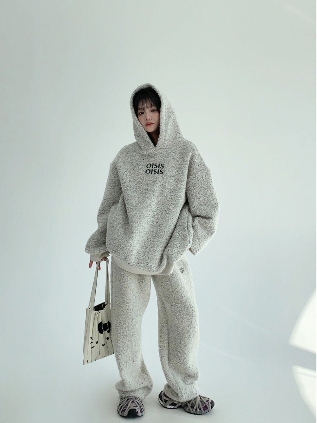 加厚ボア裏地 オーバーサイズ 刺繍フーディー・ストレートパンツ 別売り（AVN043）