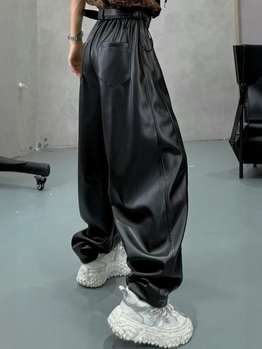 ブラック裏起毛ワイドPUレザーパンツ（AVN015）