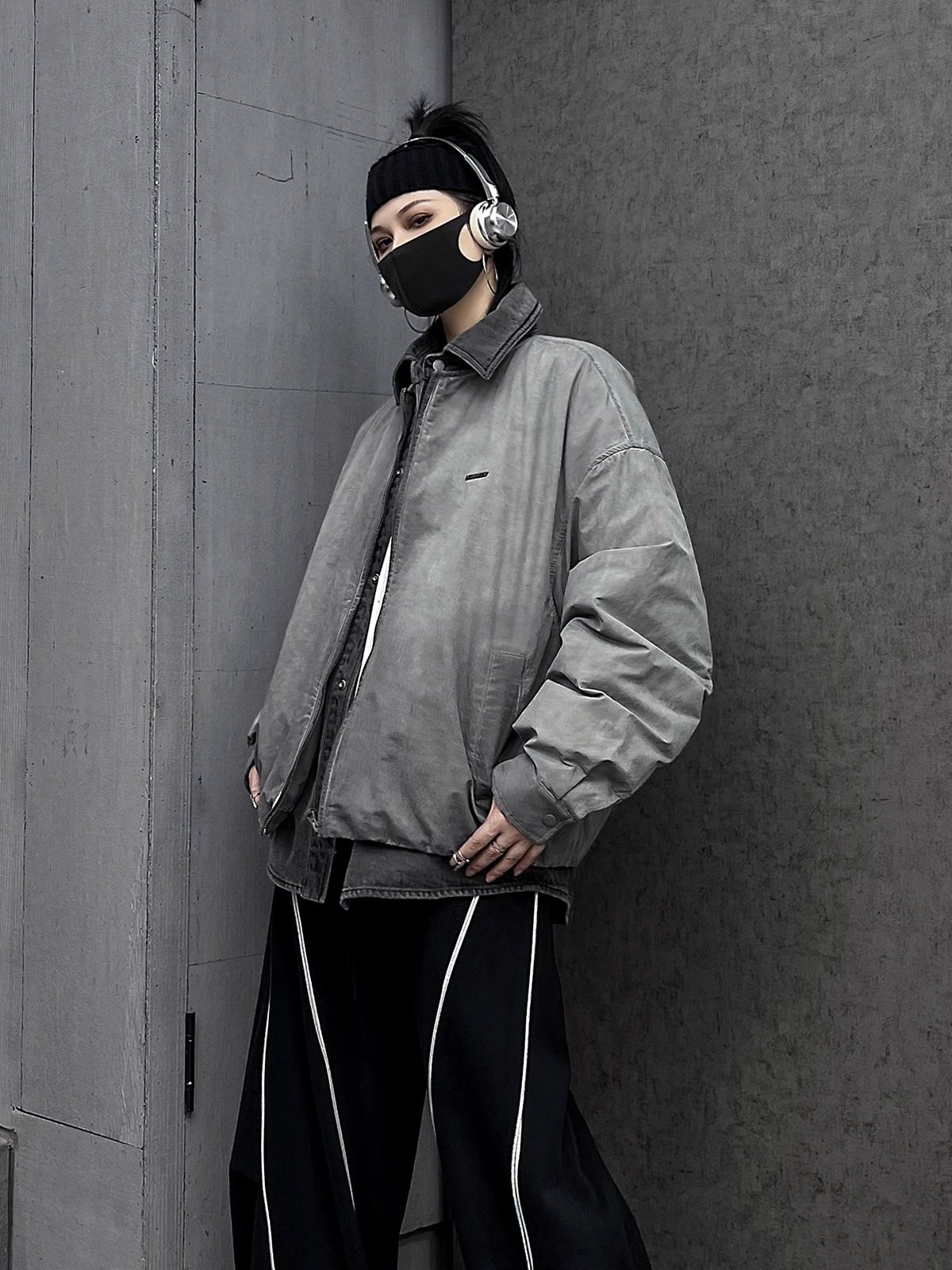 Mスタイリッシュ配色デザイン90%ホワイトダックダウンジャケット（AVN009）