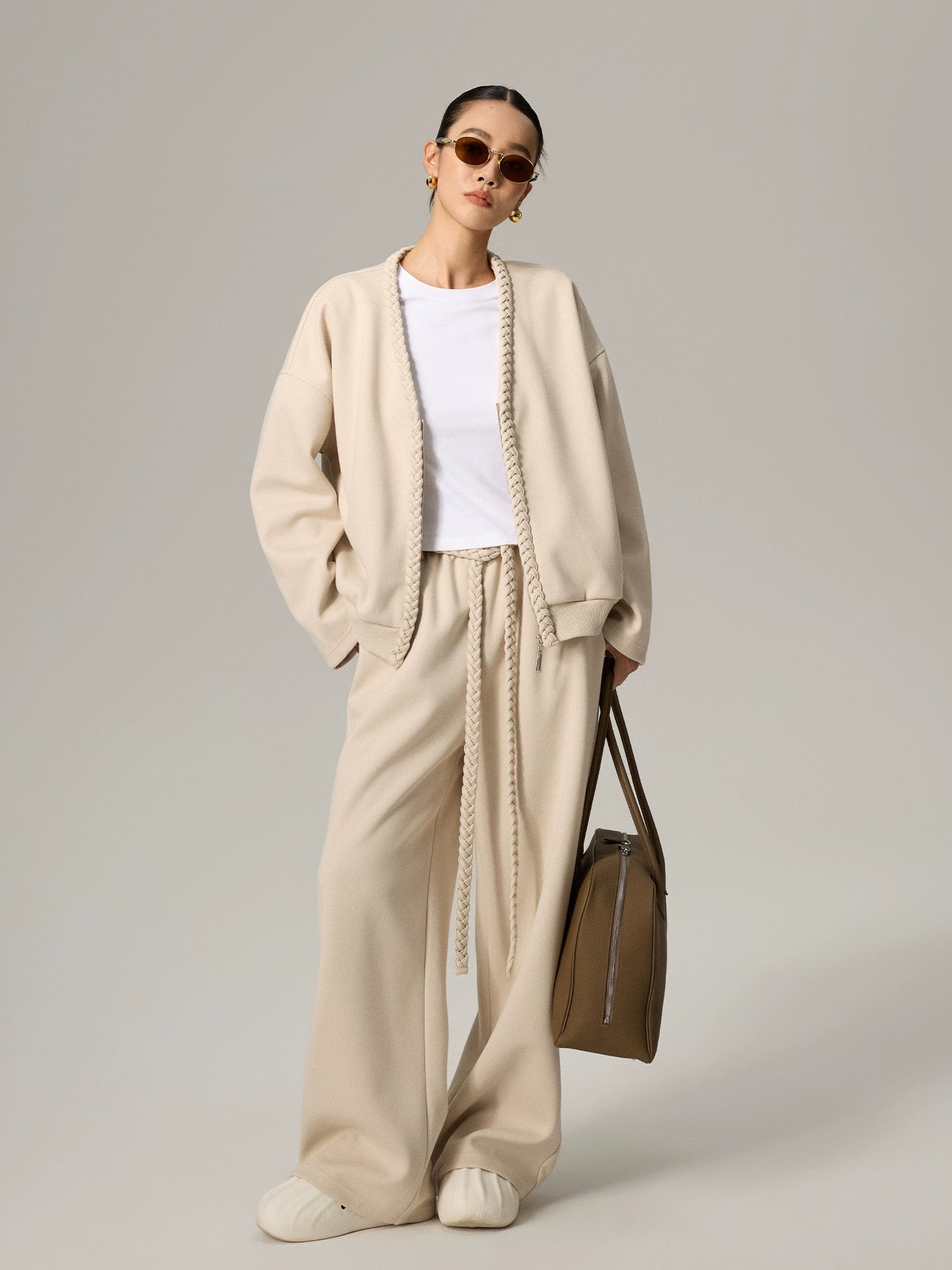 Vネックカーディガン×ワイドパンツ(CZ225)