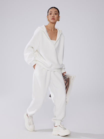 Vネックフーディ＋ジョガーパンツ（別売り）（AVN037）