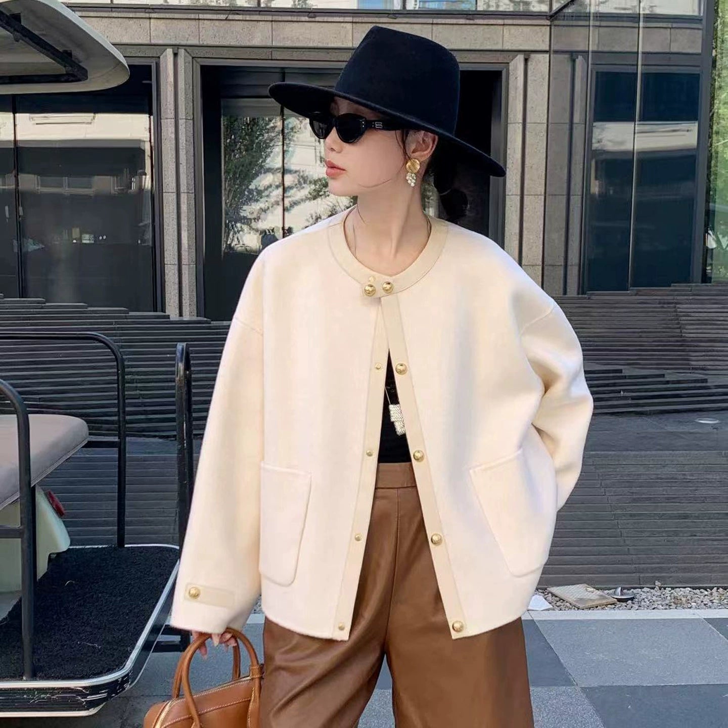 ラウンドネックショートコート（HU926）