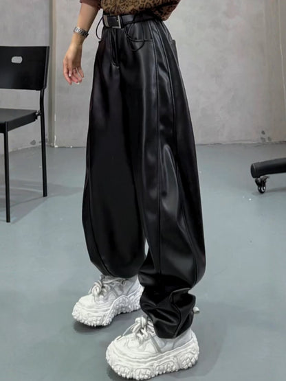 ブラック裏起毛ワイドPUレザーパンツ（AVN015）