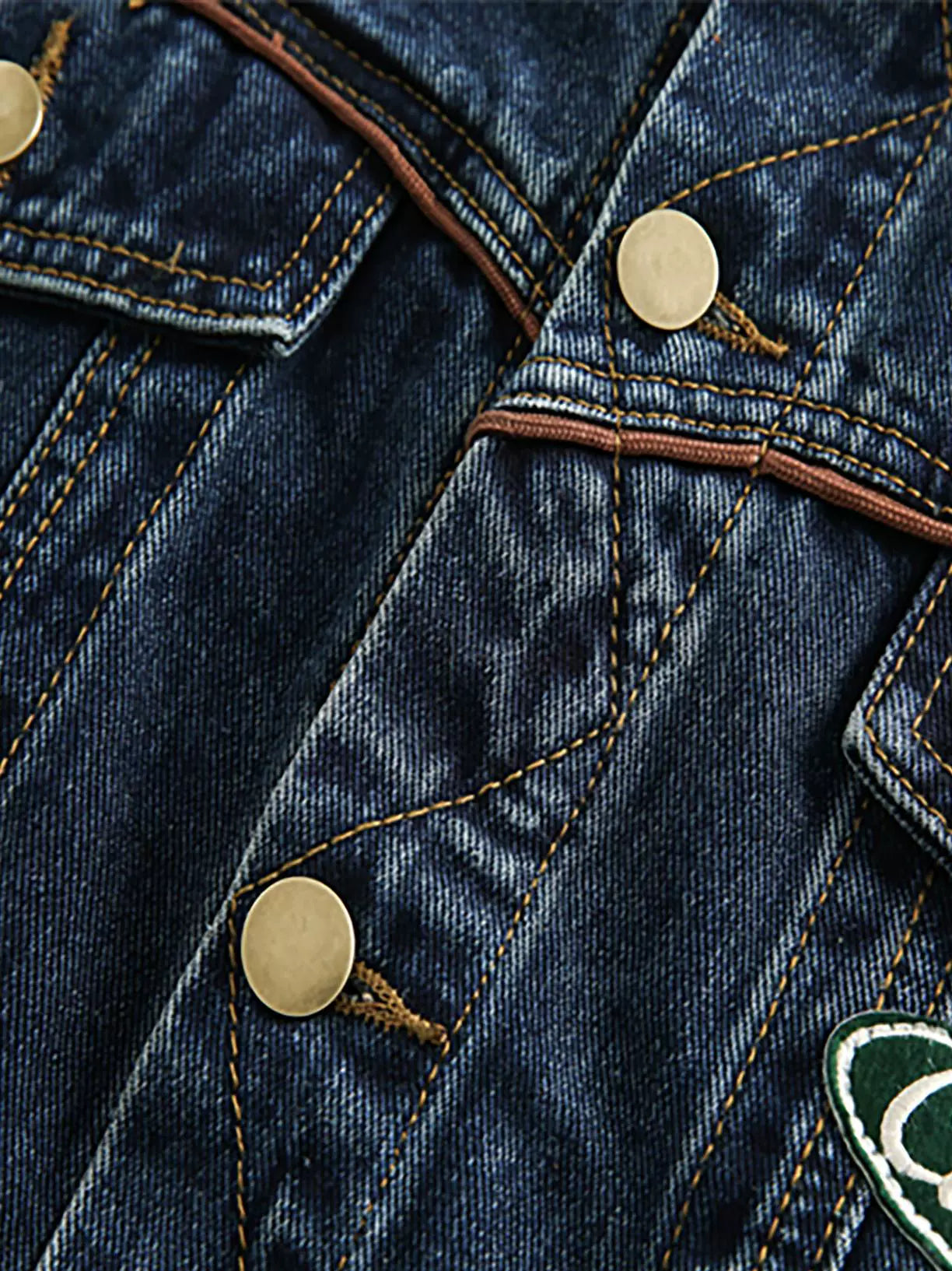 ヴィンテージデニムジャケット｜刺繍ワッペン付きオーバーサイズ(CZ195)